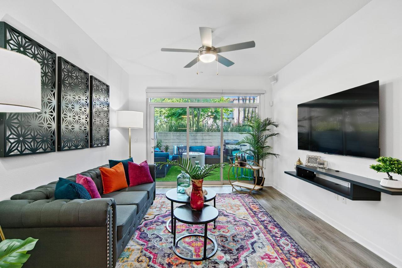 Fairfax District Chic City Oasis 2 Bedroom Apt With Den 136 Λος Άντζελες Εξωτερικό φωτογραφία
